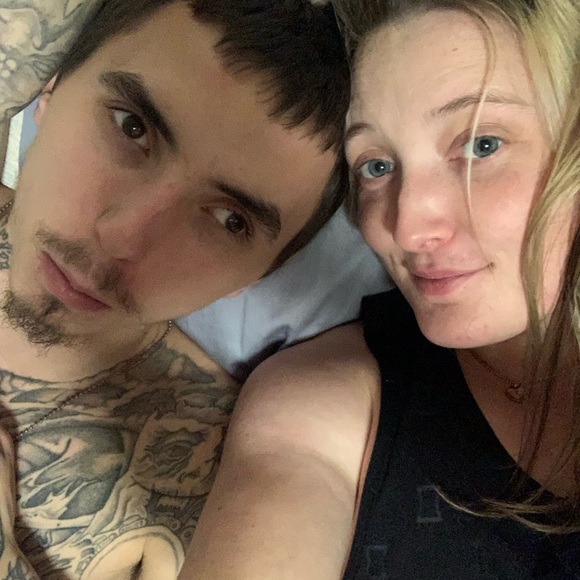 Meet your Posher, Emily - Picture 1 of 5